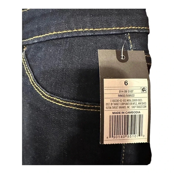 New with Tags Massimo Denim Mid-Rise Jegging, Size 6/28s, Power Stretch - Picture 4 of 7